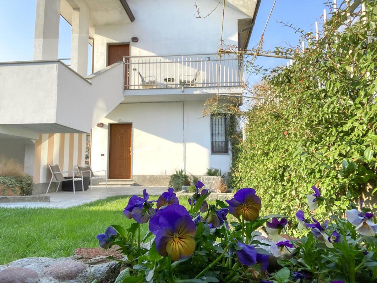 Appartamento Zenaup ซารอนโน ภายนอก รูปภาพ